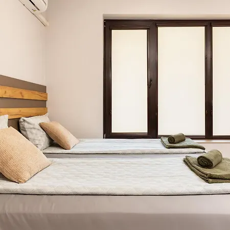 Apartment 'ozi' Quite Place In Perfect Center *