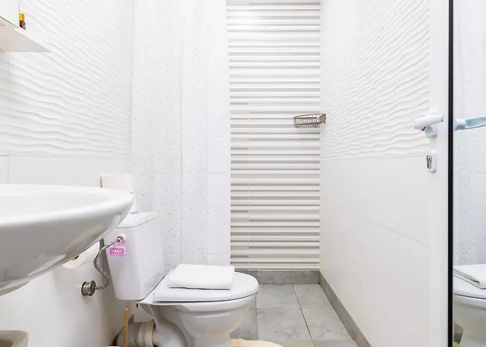 'ozi' Quite Place In Perfect Center Апартаменты *