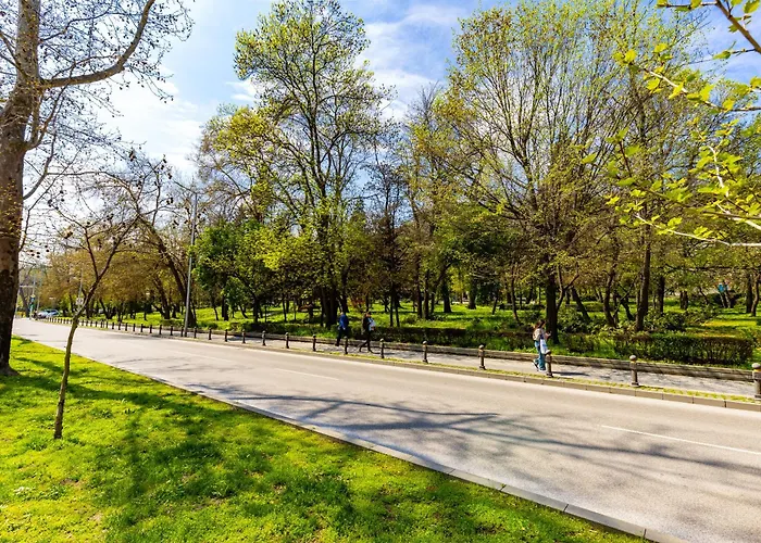 'ozi' Quite Place In Perfect Center Апартаменты Пловдив