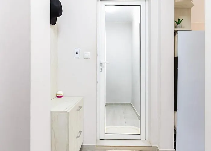 Апартаменты 'ozi' Quite Place In Perfect Center